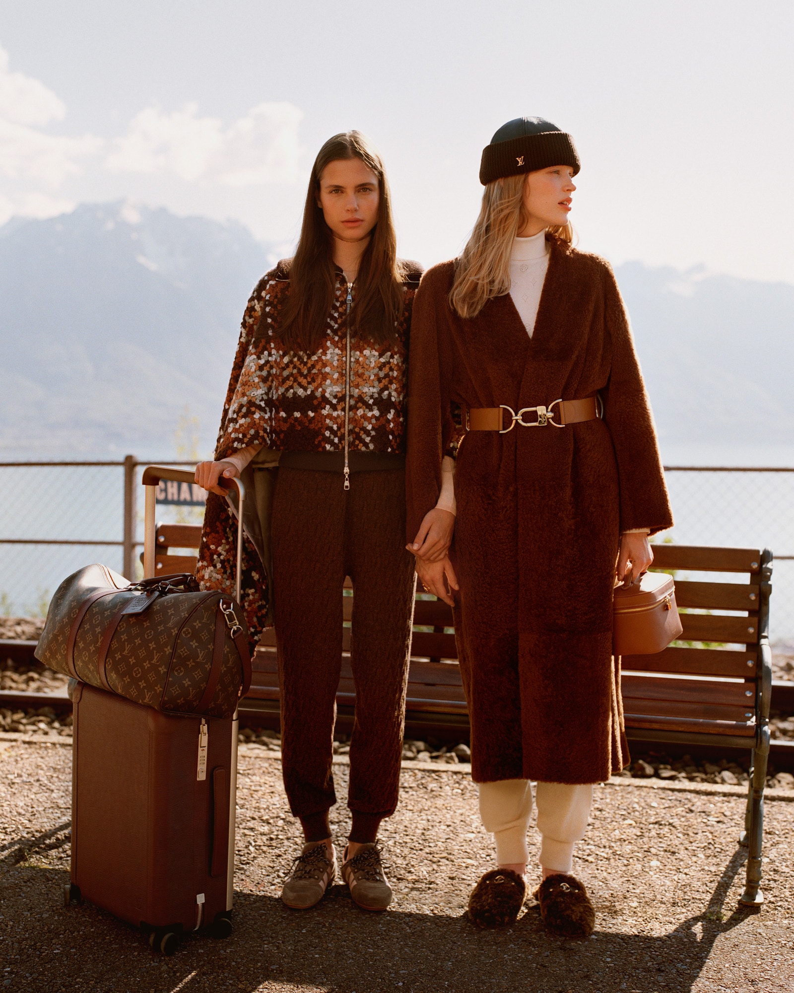 Louis Vuitton Rebonds - Books and Stationery | LOUIS VUITTON
