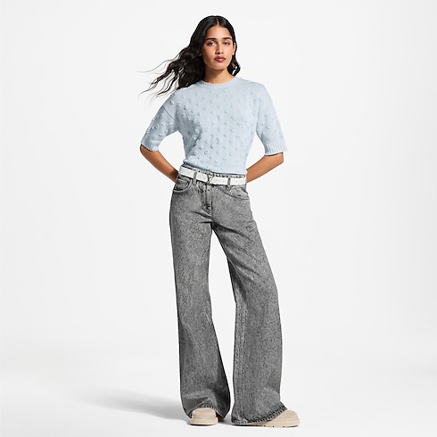 3D Monogram Knit Top in Women's Ready-to-Wear Tops and Shirts collections by Louis Vuitton (Product zoom)