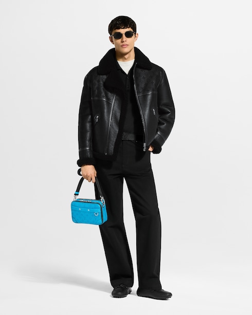 Túi Alpha Messenger Taigarama in Đồ Nữ's Túi Túi mới nhất collections by Louis Vuitton