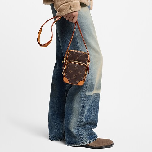 Amazone Autres Cuirs Monogram in Bags and Small Leather Goods's Men Bags New In Bags collections by Louis Vuitton (Product zoom)