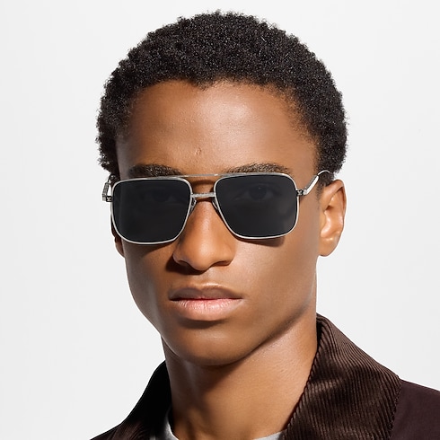 Attitude Light Large Pilot Sunglasses S00 in Men's Accessories Eyewear collections by Louis Vuitton (Product zoom)