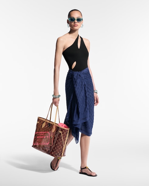 Beach Pare All Sunset S00 in Wanita's Aksesori Home Textiles collections by Louis Vuitton