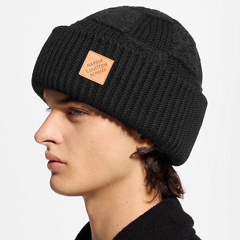 Damier Cloud Beanie S00 in Men's Accessories Hats, Beanies and Gloves collections by Louis Vuitton (Product zoom)