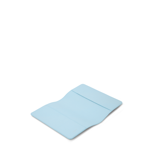 Emily Notebook Cover Hockey S00 in Home, Lifestyle and Library's Agendas and Stationery All Agendas and Stationery collections by Louis Vuitton (Product zoom)
