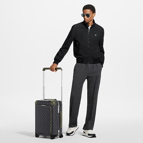 Horizon 55 Business worn view