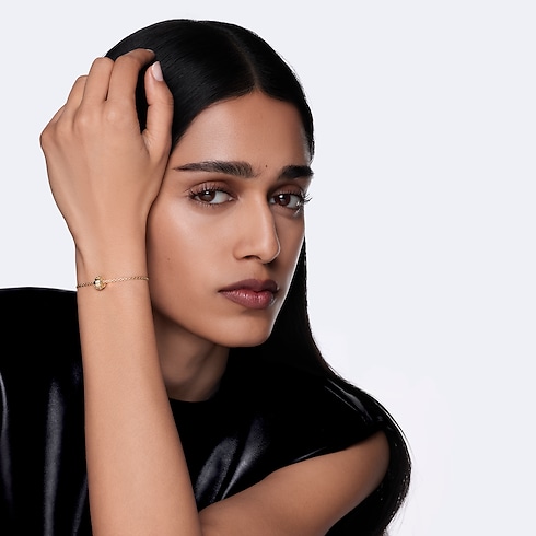 Le Damier de Louis Vuitton Chain Bracelet, Yellow Gold and Diamonds in Jewelry's Categories Bracelets collections by Louis Vuitton (Product zoom)
