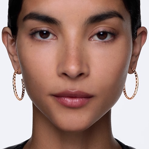 Le Damier de Louis Vuitton Large Hoops, Rose Gold and Diamonds in Jewelry's Categories Earrings collections by Louis Vuitton (Product zoom)