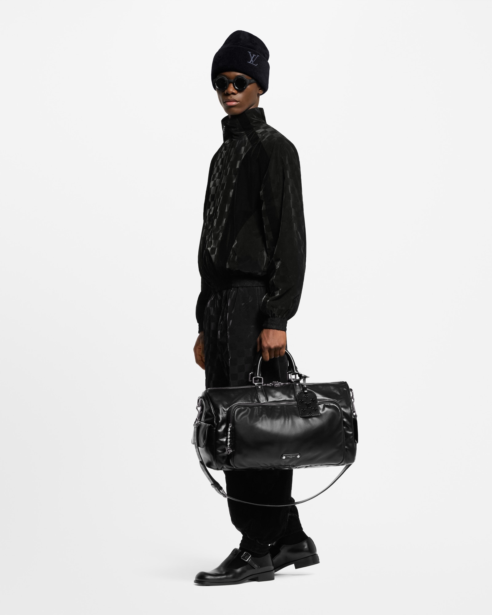 ビーニー・LV クラッシュ モノグラム S00｜ルイ・ヴィトン 公式サイト 
