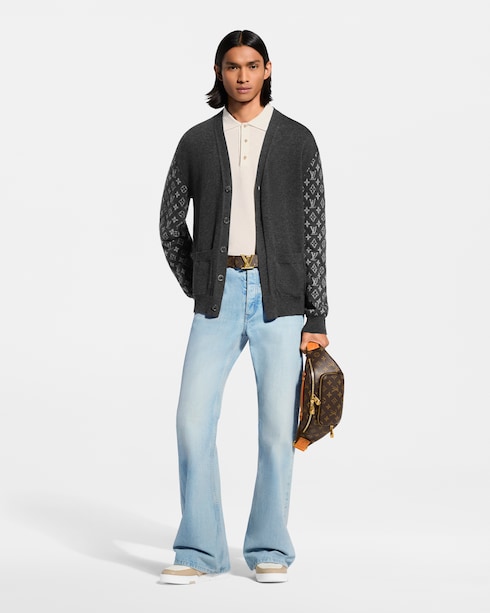 LV Dimension 40mm Reversible Belt Monogram in Men's Accessories Men's Belts collections by Louis Vuitton