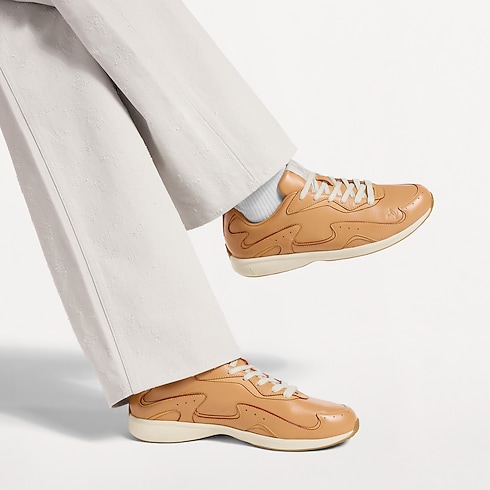LV Drop 300 Sneaker in Men's Shoes Sneakers collections by Louis Vuitton (Product zoom)
