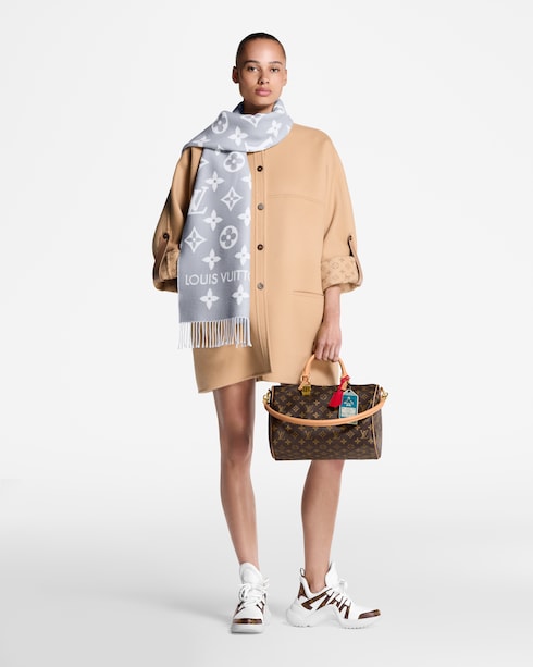 LV Essential Scarf . in Women's Accessories Scarves collections by Louis Vuitton