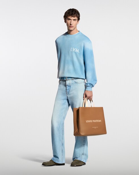 LV Initiales Monogram Pigment 40mm Reversible Belt in Men's Accessories Belts collections by Louis Vuitton