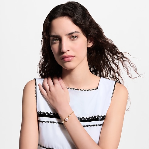 LV Pearly Confetti Bracelet S00 in Women's Fashion Jewelry Bracelets collections by Louis Vuitton (Product zoom)