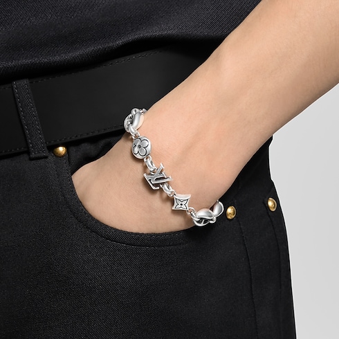 LV Sailor Large Bracelet S00 in Men's Fashion Jewelry Bracelets collections by Louis Vuitton (Product zoom)