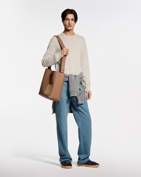 LV Soft 運動鞋 in 全新系列's 男士系列 LV Trunk Edition collections by Louis Vuitton