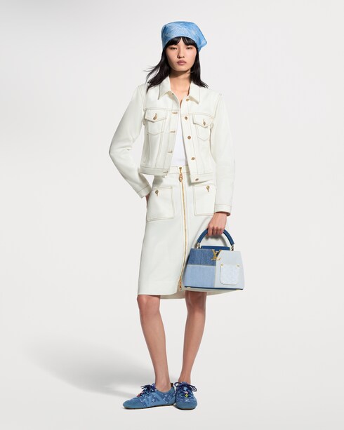 LV Sweet Escape Square 90 . in Women's Accessories Silk Squares and Bandeaus collections by Louis Vuitton