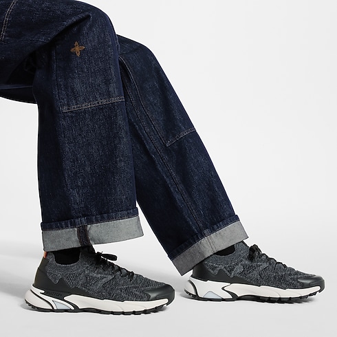 LV Tatic Knit Sneaker in Men's Shoes Sneakers collections by Louis Vuitton (Product zoom)