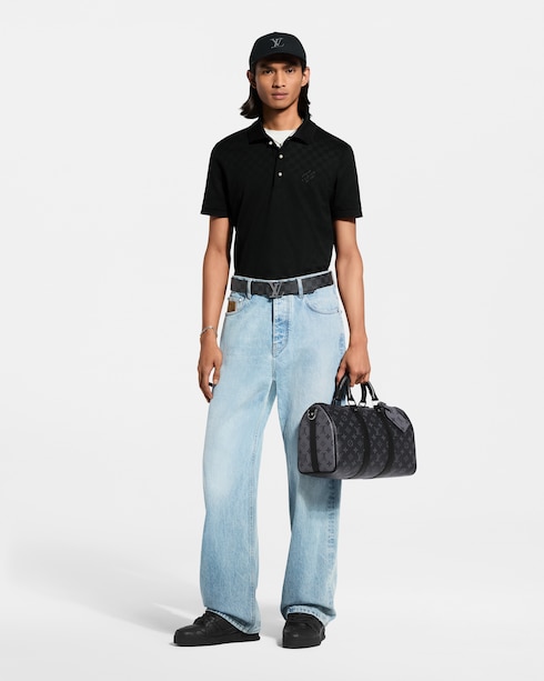LV Trainer Sneaker in Pria's Sepatu Sneakers collections by Louis Vuitton