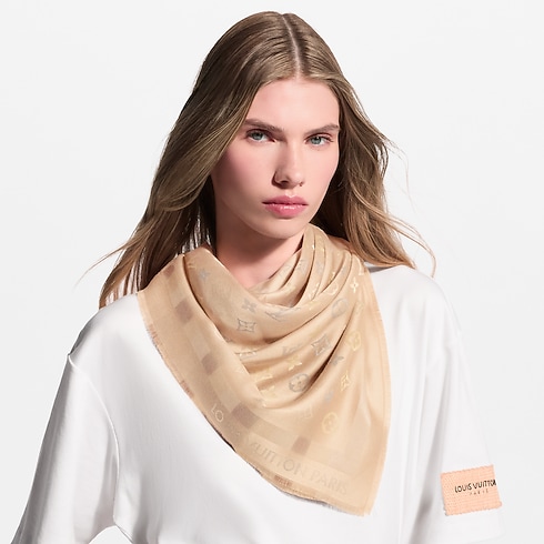 Monogram So Shine Shawl S00 in Women's Accessories Shawls collections by Louis Vuitton (Product zoom)