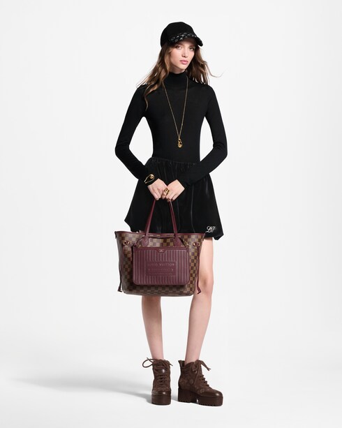 Monogram Cashgora Cap . in Women's Accessories Hats and Gloves collections by Louis Vuitton