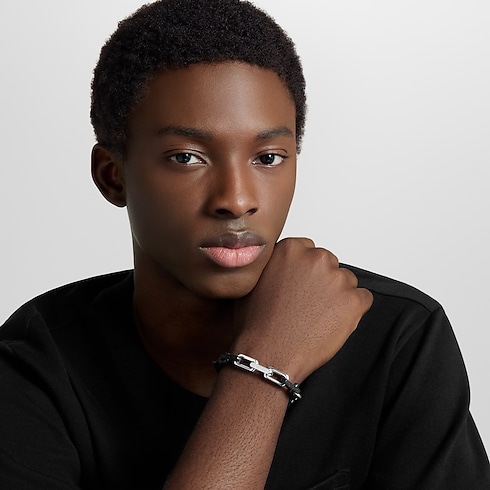 Monogram Chain Bracelet S00 in Gifts's The Latest Gift Selection } collections by Louis Vuitton (Product zoom)