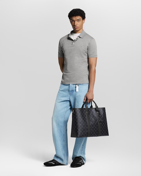สร้อยคอจี้ Monogram . in ของขวัญและการสร้างสรรค์ผลงานของคุณ's Chuseok Gift Guide } collections by Louis Vuitton