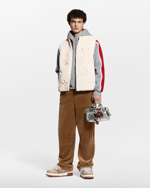 Monogram圖案羊毛皮混合雙面背心 in 全新系列's 男士系列 LV Ski 系列 collections by Louis Vuitton