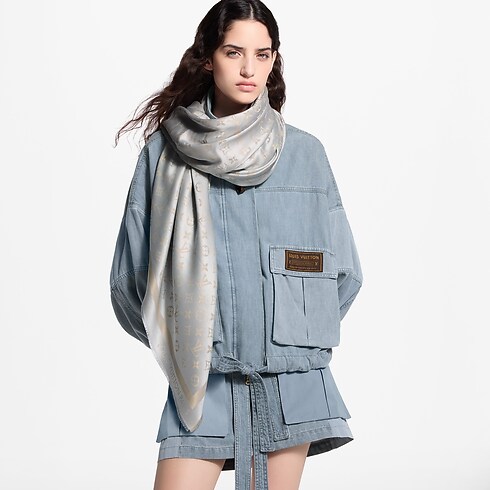 Monogram Shine Shawl S00 in Women's Accessories Shawls collections by Louis Vuitton (Product zoom)