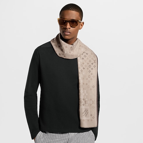 Monogram Surplus Stole S00 in Men's Accessories Scarves collections by Louis Vuitton (Product zoom)
