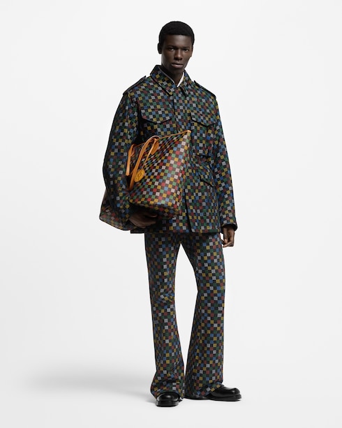 Nevereverfull Damier Ebène 帆布 in 行李箱、旅行用品及家居精品's 旅行袋及拉桿行李箱 旅行袋 collections by Louis Vuitton