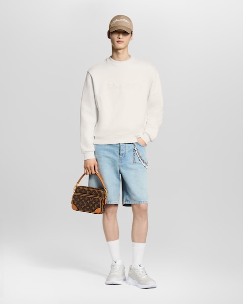 Nil G69 in Bags and Small Leather Goods's Men Bags New In Bags collections by Louis Vuitton