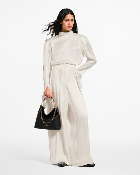 เสื้อเบลาซ์เปิดหลัง in ผู้หญิง's เสื้อผ้า เสื้อสำหรับผู้หญิง collections by Louis Vuitton