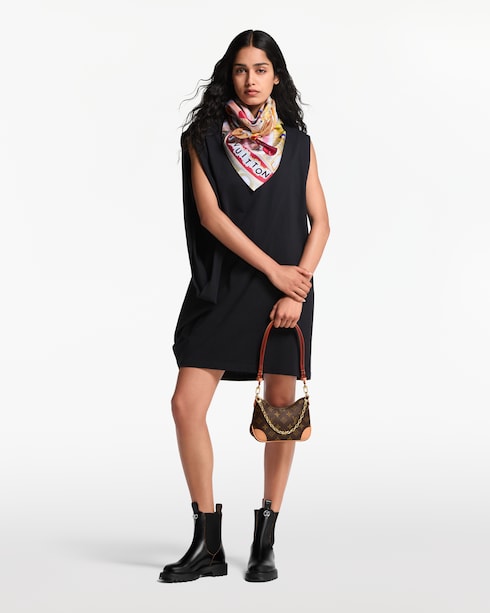 Paris En Beaute Square 90 S00 in Wanita's Aksesori Silk Squares and Bandeaus collections by Louis Vuitton