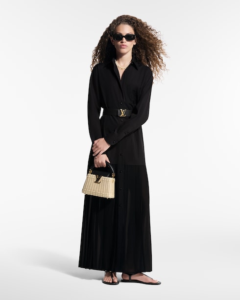 Pearl River Nocklace . in Women's Fashion Jewellery Necklaces collections by Louis Vuitton
