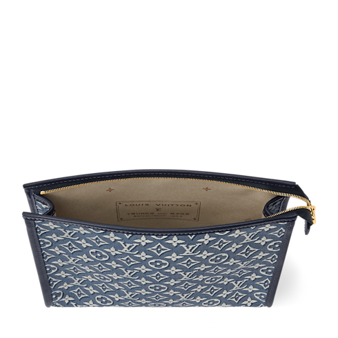 Poche Toilette Autres Toiles Monogram in Trunks, Travel and Home's Travel Bags and Rolling Luggage Travel Accessories collections by Louis Vuitton (Product zoom)