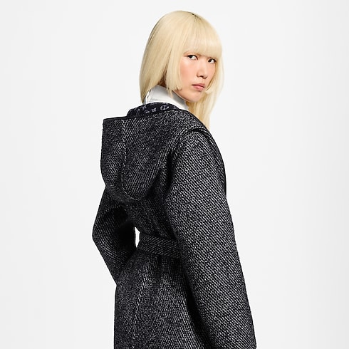 Reversible Hooded Wrap Coat in Women's Ready-to-Wear Coats and Jackets collections by Louis Vuitton (Product zoom)