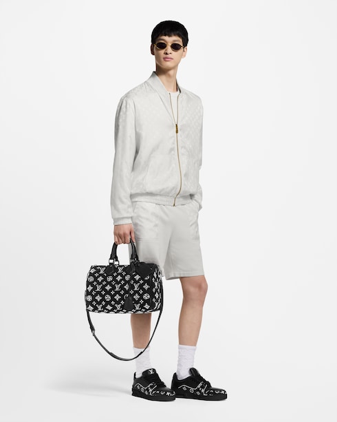 Quần Ngắn in Sản phẩm mới's Dành cho Nam Mới nhất collections by Louis Vuitton