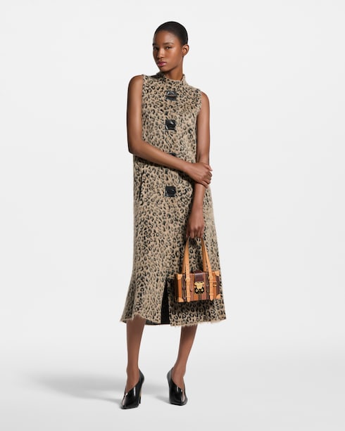 Sleevless Leopard Knit Coat in Women's Ready-to-Wear Coats and Jackets collections by Louis Vuitton