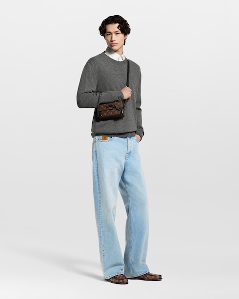 Steamer Wearable Wallet Monogram Macassar Canvas in Hadiah dan Personalisasi's Hadiah untuk Pria } collections by Louis Vuitton