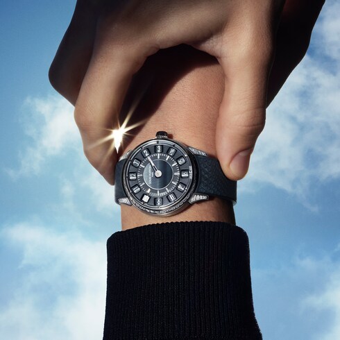 Tambour Taiko Spin Time, Automatic, 39.5mm, White gold, Hawk's eye and diamonds in Watches's All Watches } collections by Louis Vuitton