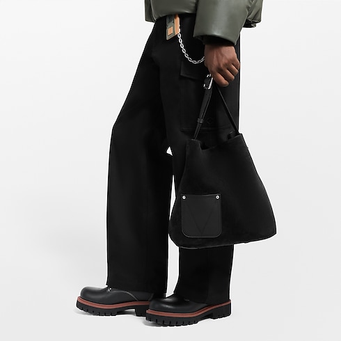 Verso Hobo cropped worn view