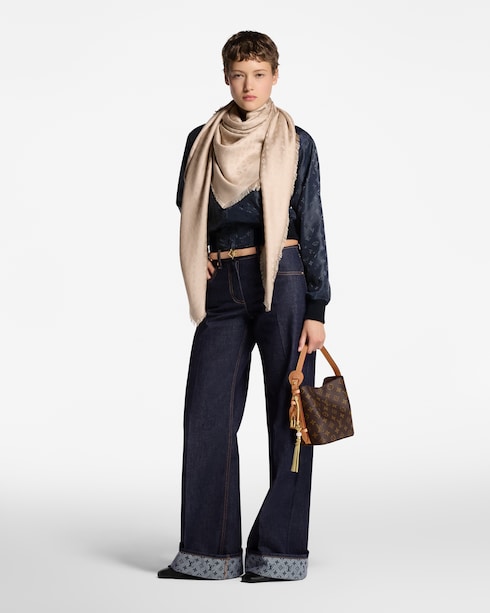 Vivienne Energy Bag Charm S00 in Wanita's Aksesori Gantungan Kunci dan Tas collections by Louis Vuitton