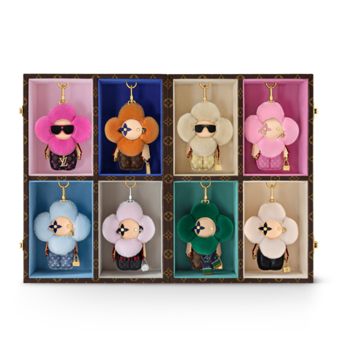 Vivienne Fashionista 手袋吊飾 . in 女士's 飾品配件 Accessories Highlights collections by Louis Vuitton